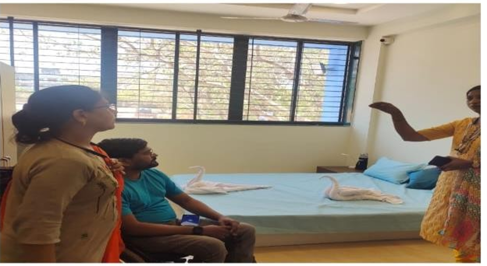 Honorable Vaidehi Ranade, Chief Executive Officer of Zilla Parishad Ratnagiri, inspected the work of Aastha.